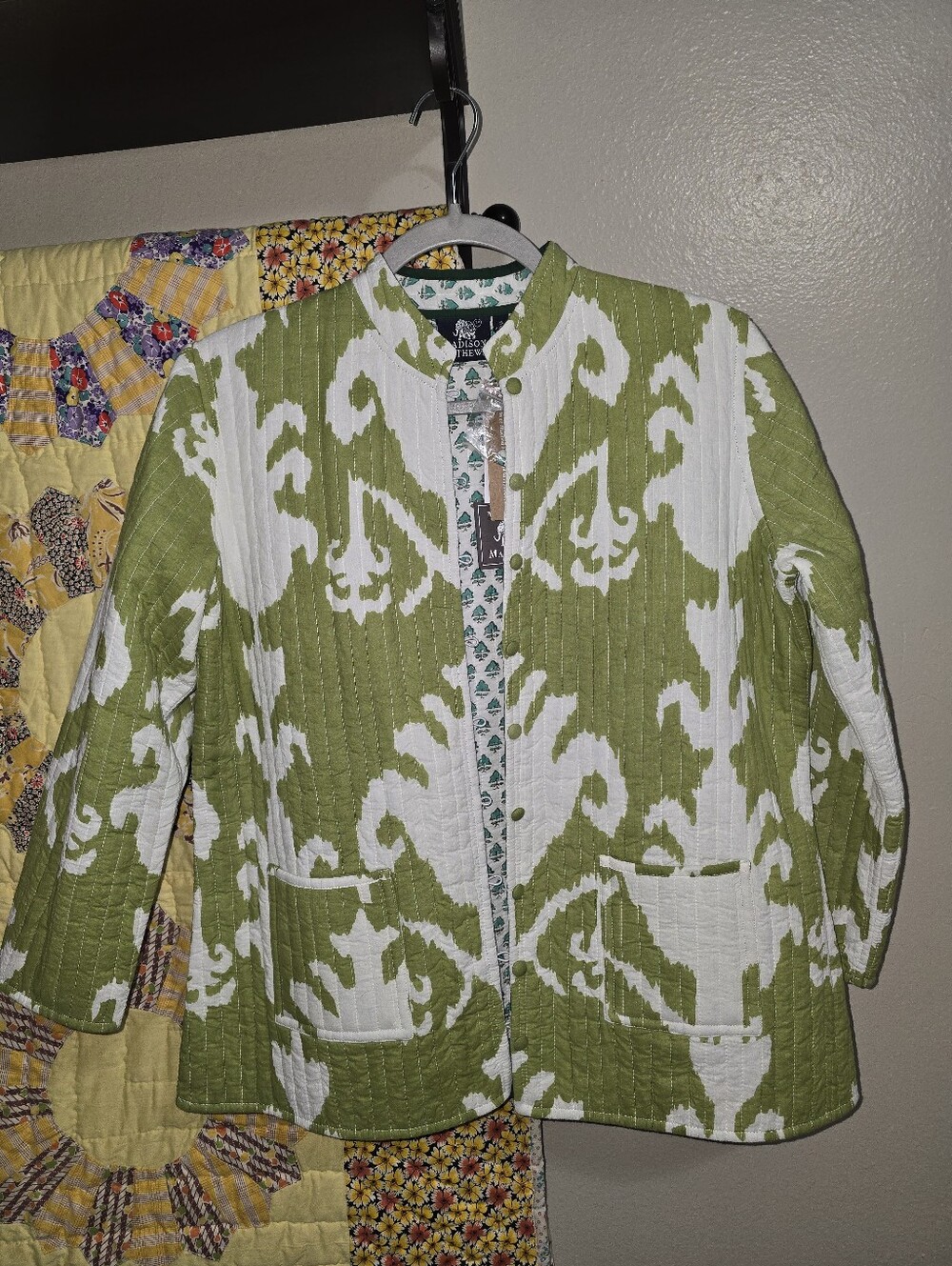 Madison Matthews Green and White Quilted Ikat-Print Utility Jacket